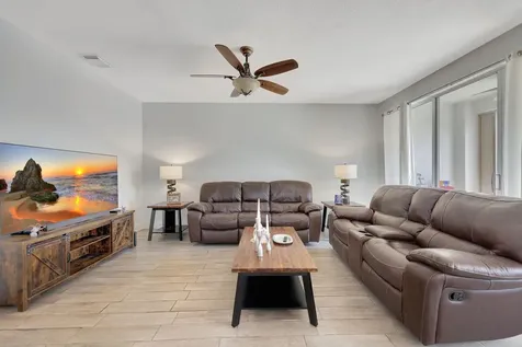 13838 Sw 41 Terrace Miami FL 33175