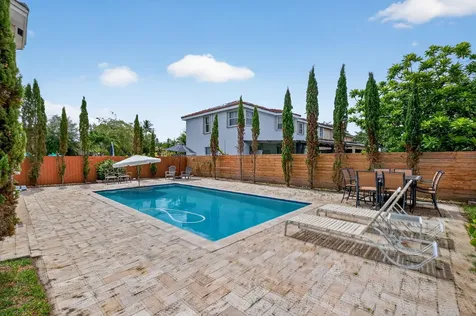 13838 Sw 41 Terrace Miami FL 33175