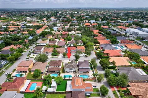 13838 Sw 41 Terrace Miami FL 33175