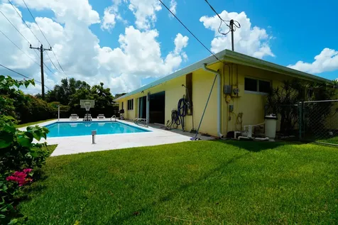 1351 Oaklawn Court Fort Myers FL 33919