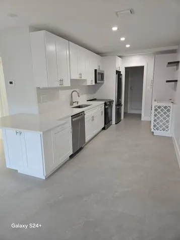 4951 SW 28th Terrace Fort Lauderdale FL 33312