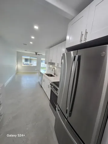 4951 SW 28th Terrace Fort Lauderdale FL 33312