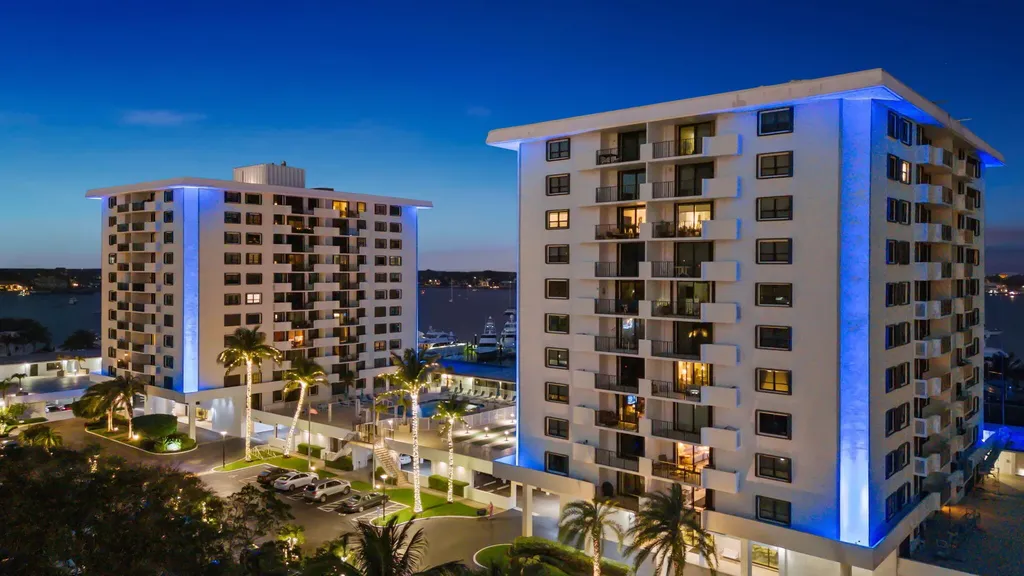 1200 Marine Way North Palm Beach FL 33408
