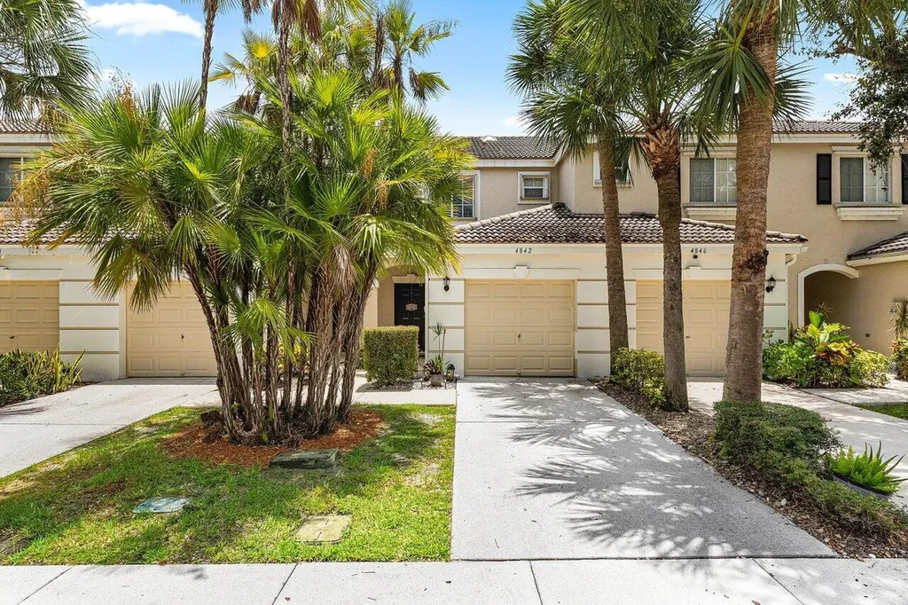 4842 Palmbrooke Circle West Palm Beach FL 33417