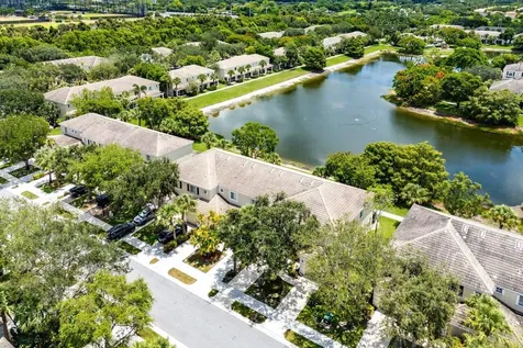 4842 Palmbrooke Circle West Palm Beach FL 33417