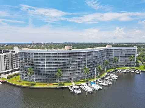 1523 E Hillsboro Boulevard Deerfield Beach FL 33441