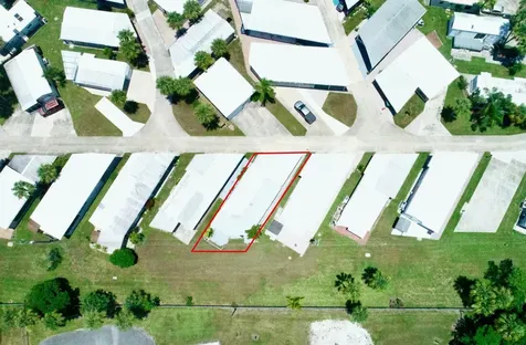 5472 Se 67th Avenue Okeechobee FL 34974