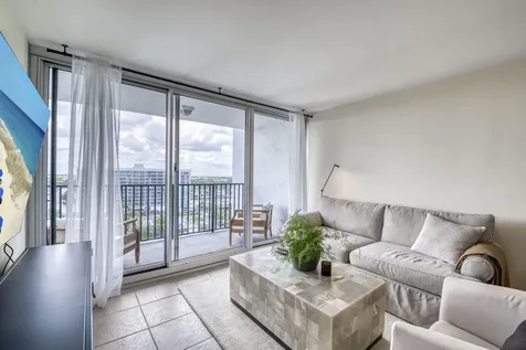 525 N Ocean Boulevard Pompano Beach FL 33062