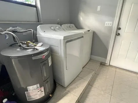 1514 Sw Mercedes Avenue Port Saint Lucie FL 34953