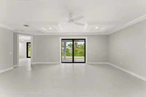 5460 Se Front Avenue Stuart FL 34997
