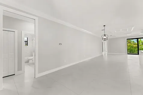 5460 Se Front Avenue Stuart FL 34997