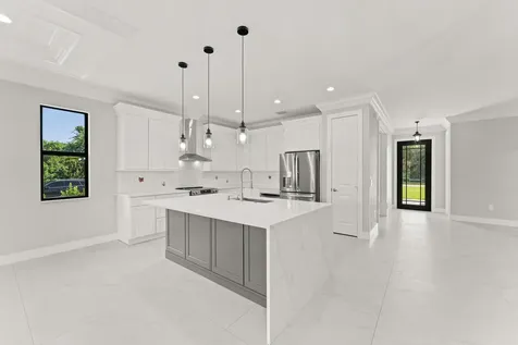 5460 Se Front Avenue Stuart FL 34997