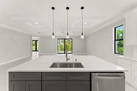 5460 Se Front Avenue Stuart FL 34997
