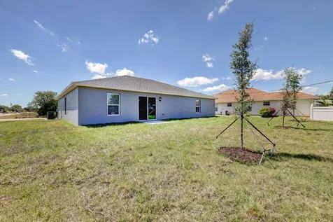 325 Sw Ridgecrest Drive Port Saint Lucie FL 34953