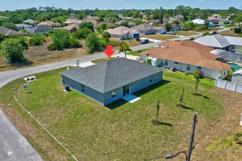 325 Sw Ridgecrest Drive Port Saint Lucie FL 34953