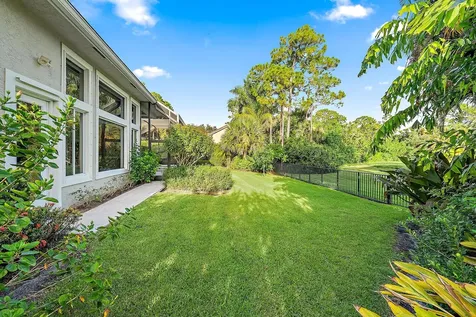 6637 Audubon Trace West Palm Beach FL 33412