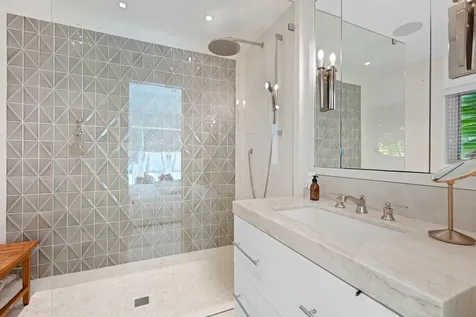 365 Hibiscus Avenue Palm Beach FL 33480