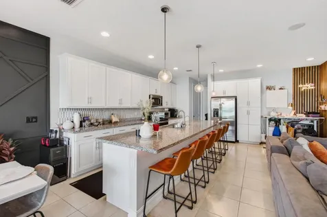 12041 Park Central Royal Palm Beach FL 33411