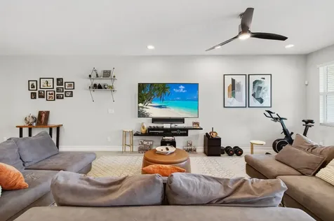 12041 Park Central Royal Palm Beach FL 33411