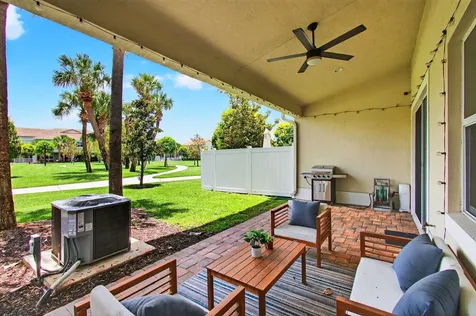 12041 Park Central Royal Palm Beach FL 33411