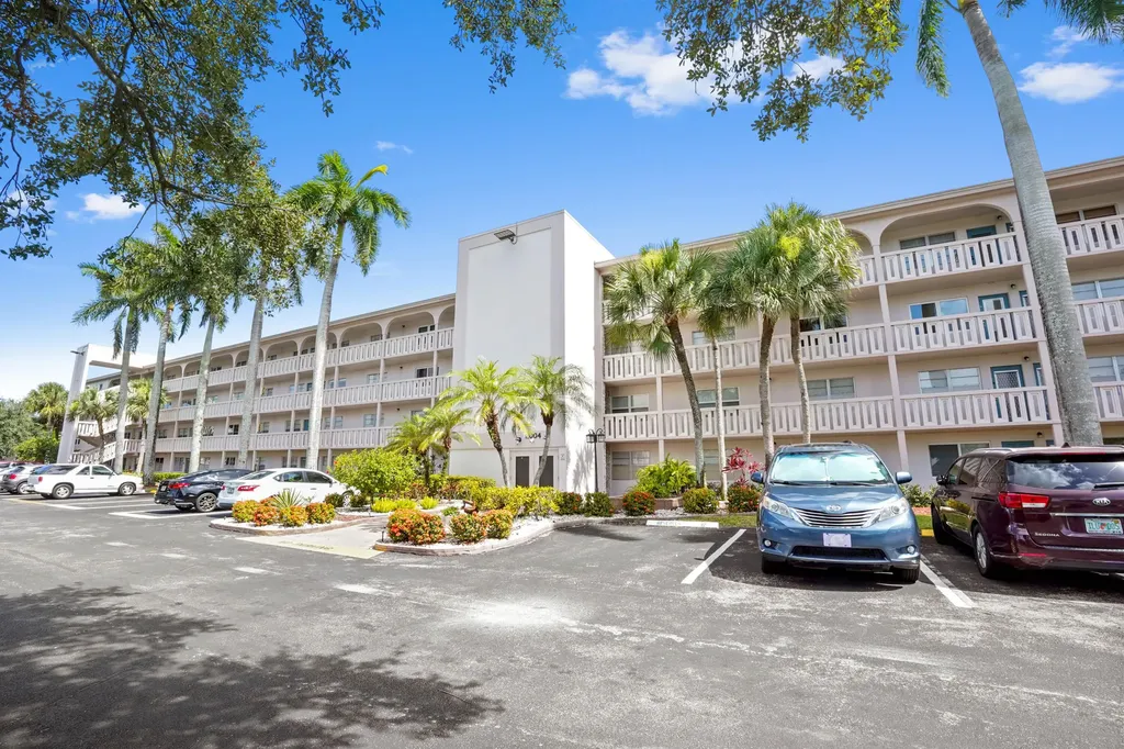 2004 Granada Drive Coconut Creek FL 33066