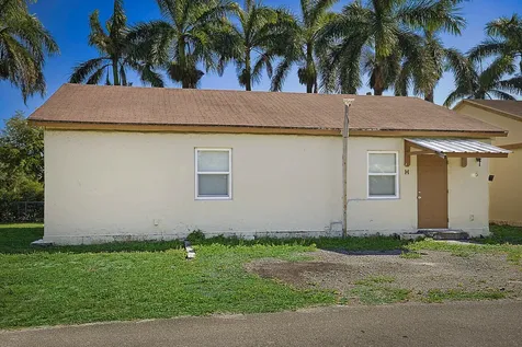 3057 D Road Loxahatchee Groves FL 33470