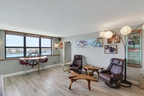 1542 Jupiter Cove Drive Jupiter FL 33469