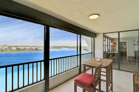 1542 Jupiter Cove Drive Jupiter FL 33469