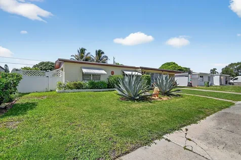133 Greenbrier Drive Palm Springs FL 33461