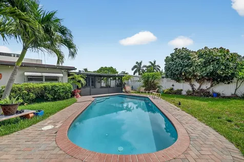 133 Greenbrier Drive Palm Springs FL 33461
