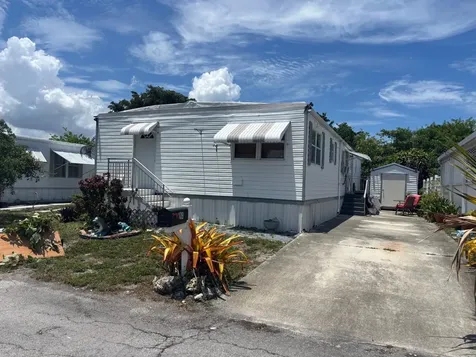 109 Nw 50th Street Deerfield Beach FL 33064