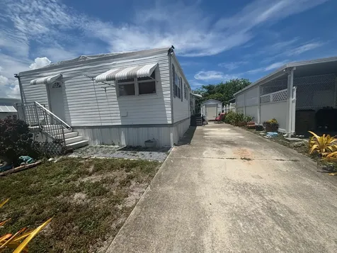 109 Nw 50th Street Deerfield Beach FL 33064