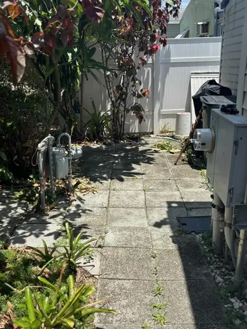109 Nw 50th Street Deerfield Beach FL 33064