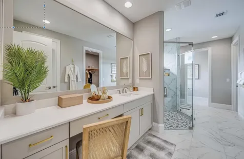 155 Se Bella Strano Port Saint Lucie FL 34984