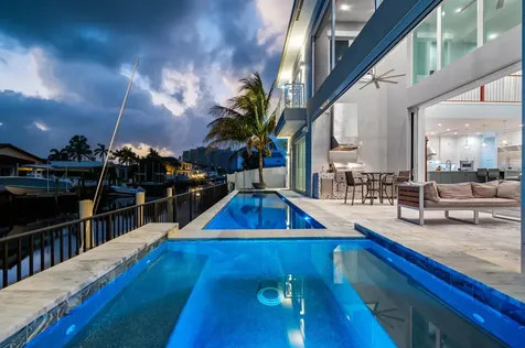 807 Dover Street Boca Raton FL 33487