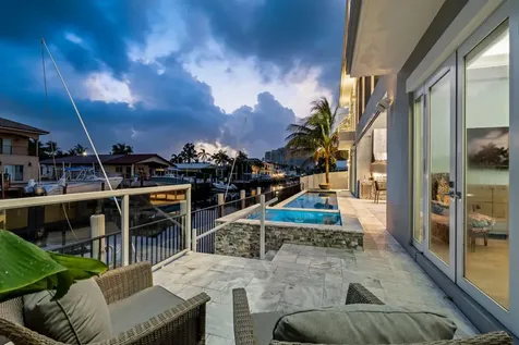 807 Dover Street Boca Raton FL 33487