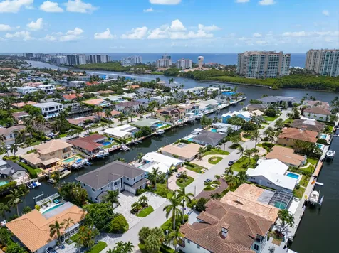 807 Dover Street Boca Raton FL 33487