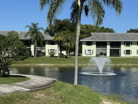 801 Sabal Ridge Circle Palm Beach Gardens FL 33418