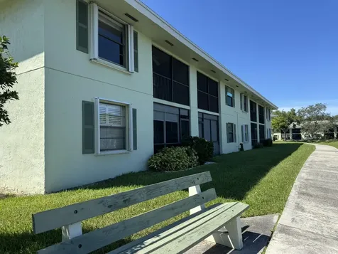801 Sabal Ridge Circle Palm Beach Gardens FL 33418