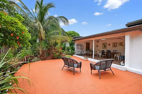 300 Florida Avenue Fort Lauderdale FL 33312