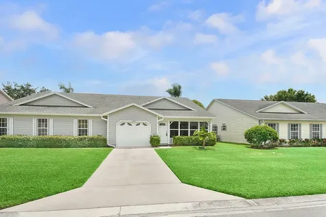4062 Garden Villas Court Fort Pierce FL 34982