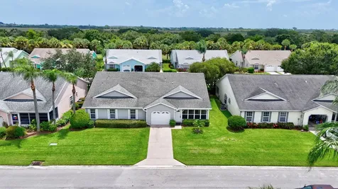 4062 Garden Villas Court Fort Pierce FL 34982