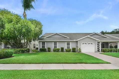 4062 Garden Villas Court Fort Pierce FL 34982