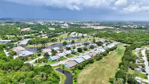4062 Garden Villas Court Fort Pierce FL 34982