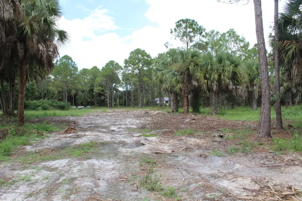 1275 Arabian Drive Loxahatchee FL 33470