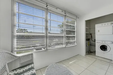 2132 NE 1st Way Boynton Beach FL 33435