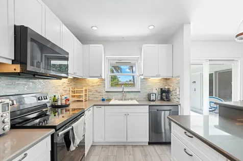 226 SW 13th Avenue Boynton Beach FL 33435