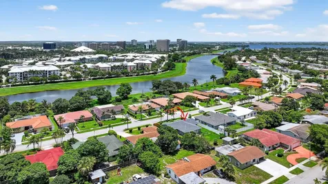600 S Mangonia Circle West Palm Beach FL 33401