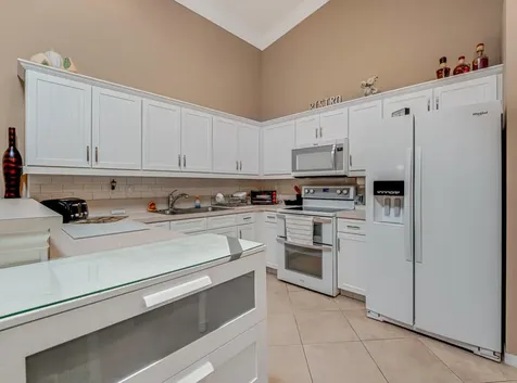 8059 Dolomtian Way Boynton Beach FL 33472