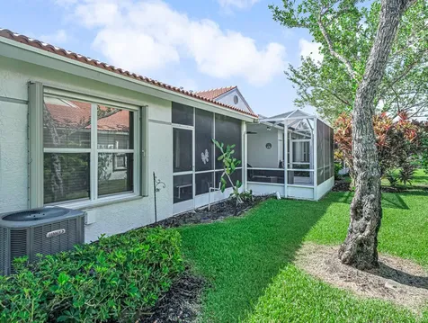 8059 Dolomtian Way Boynton Beach FL 33472